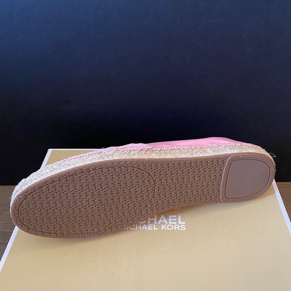 Michael Kors Rory MK Logo Shell Pink Slip On Espadrille Shoes Flats Loafers NEW - Picture 7 of 7